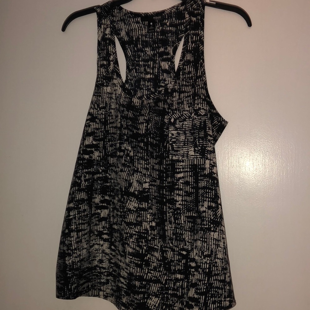 Black and white Aqua racer back blouse